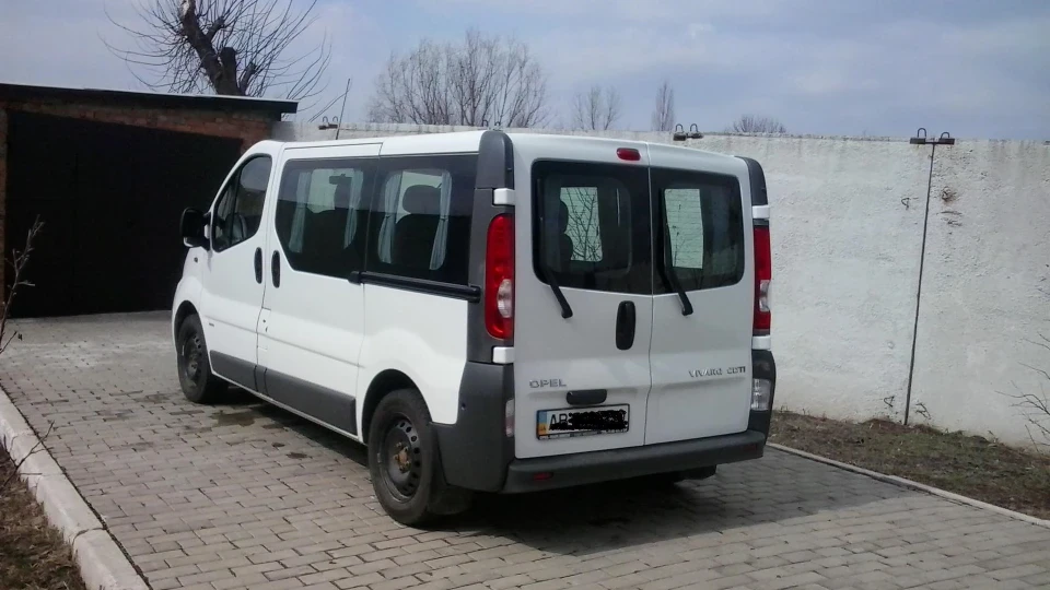 Opel Vivaro виварік 2