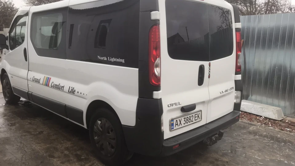 Opel Vivaro Віварик 2