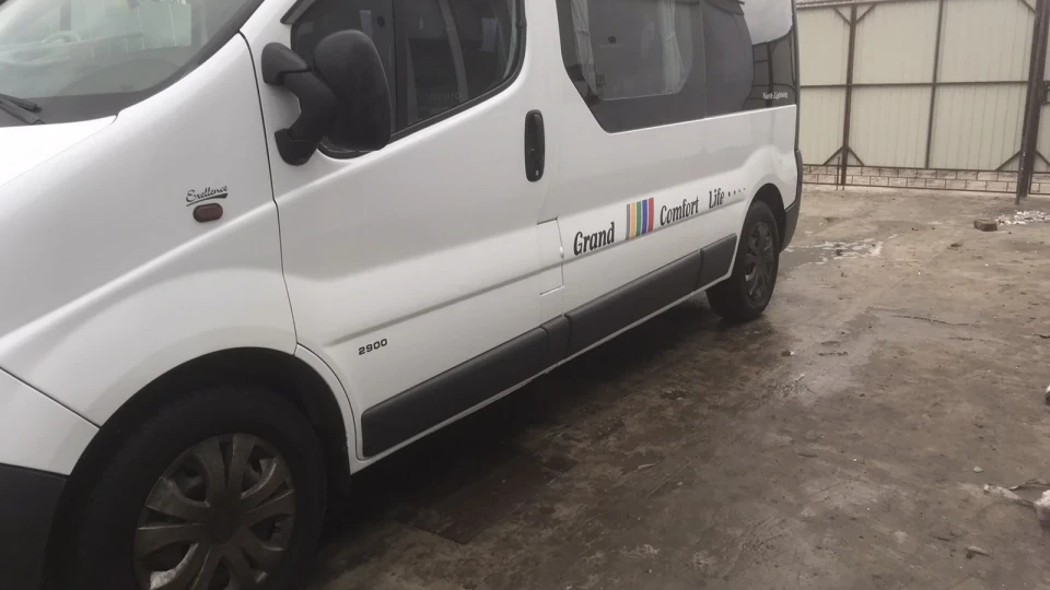 Opel Vivaro Віварик 3