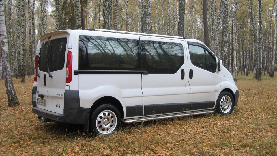 Opel Vivaro White dragon 2.0 2