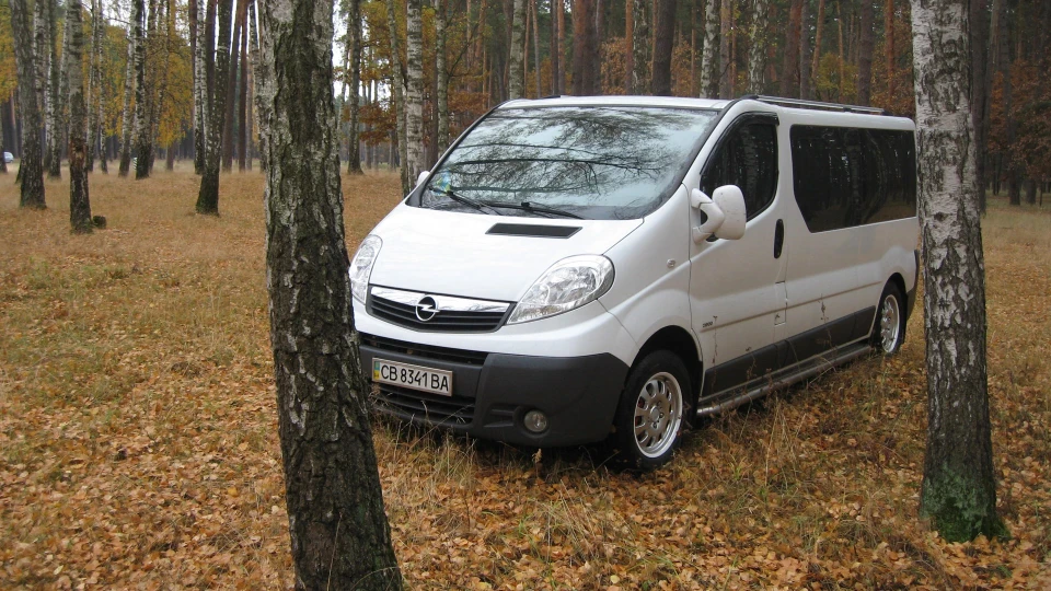 Opel Vivaro White dragon 2.0 5