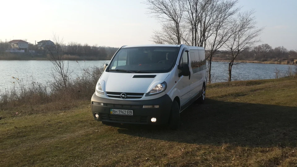 Opel Vivaro Похмурий Біляшик 3