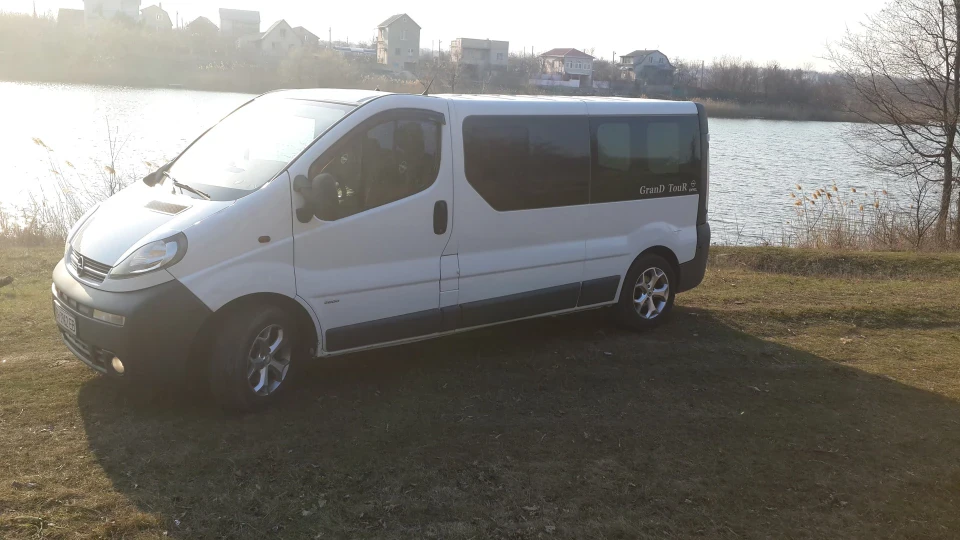 Opel Vivaro Похмурий Біляшик 4