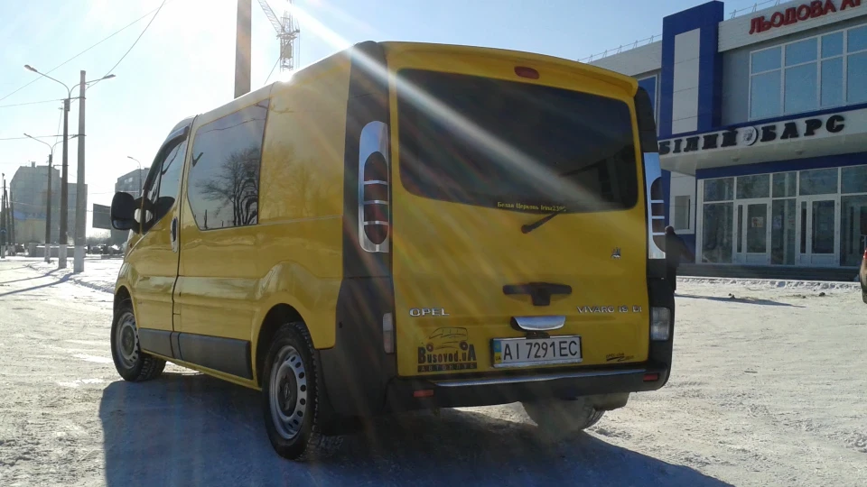 Opel Vivaro ЖОВТИЙ СТАРИЙ! 3