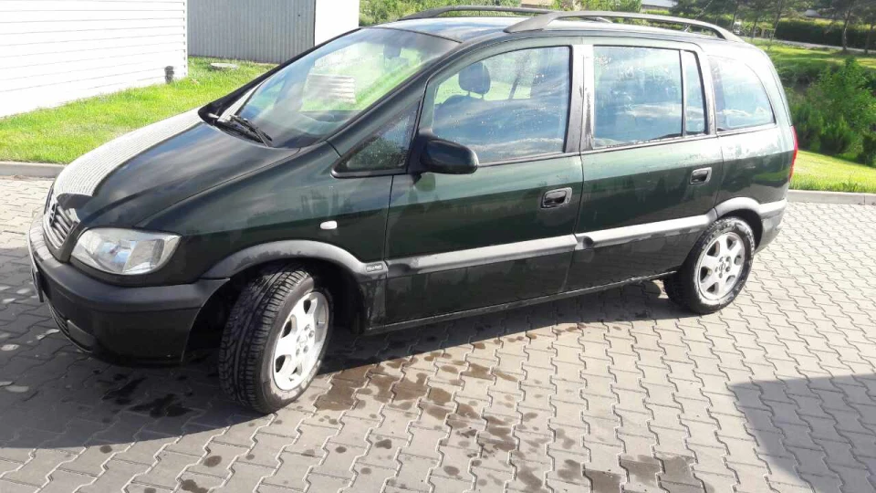 Opel Zafira 2