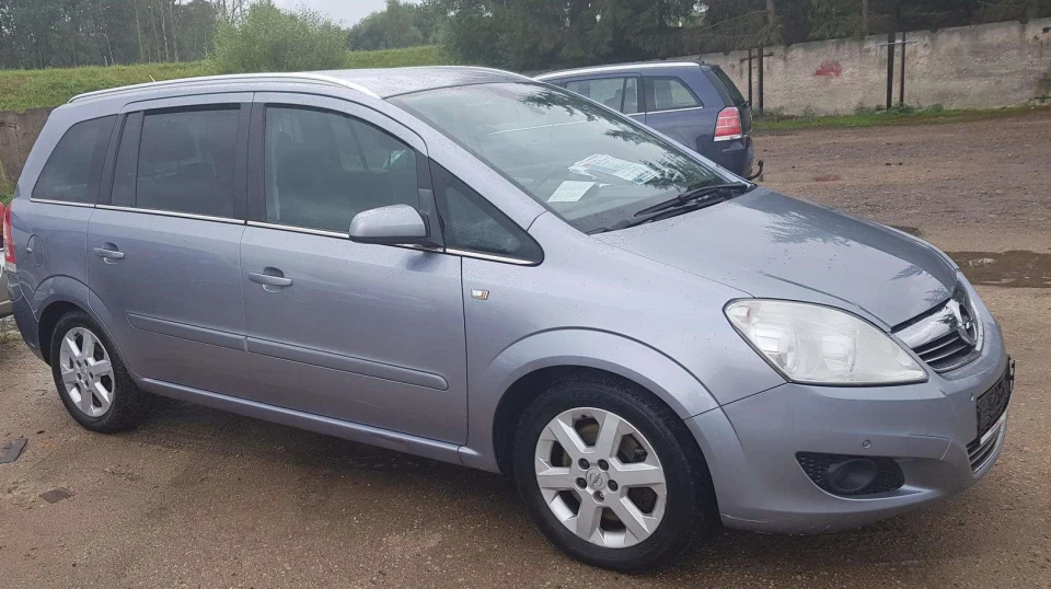 Opel Zafira