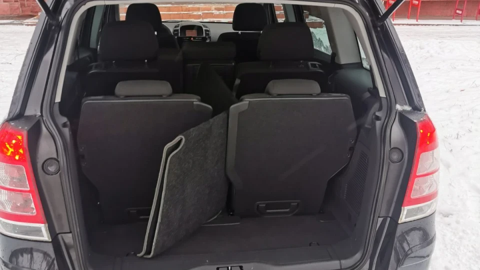 Opel Zafira 2