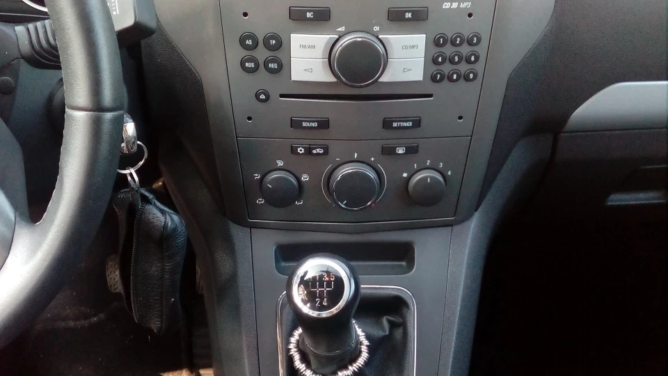 Opel Zafira 5
