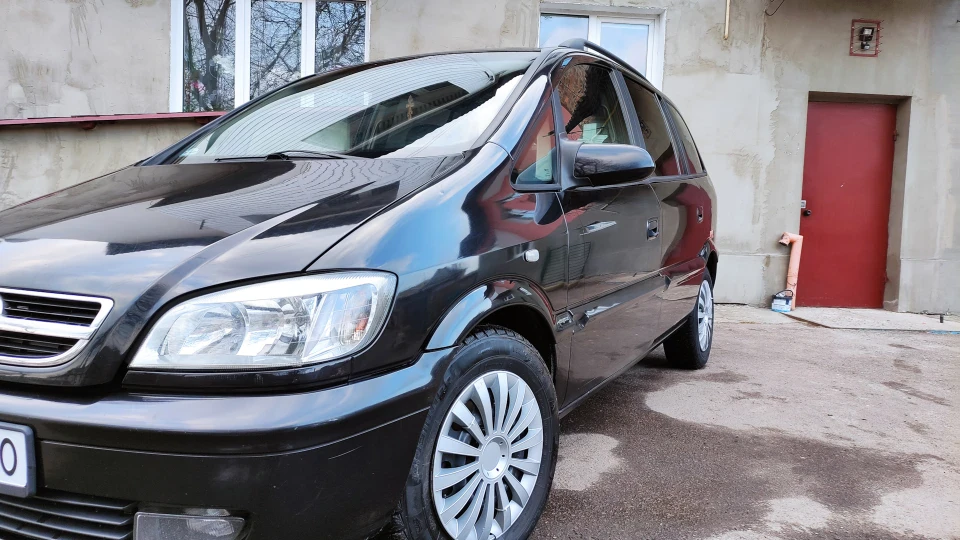 Opel Zafira 3