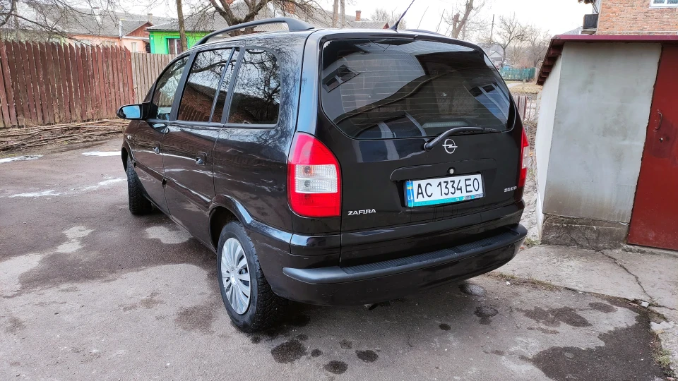 Opel Zafira 5
