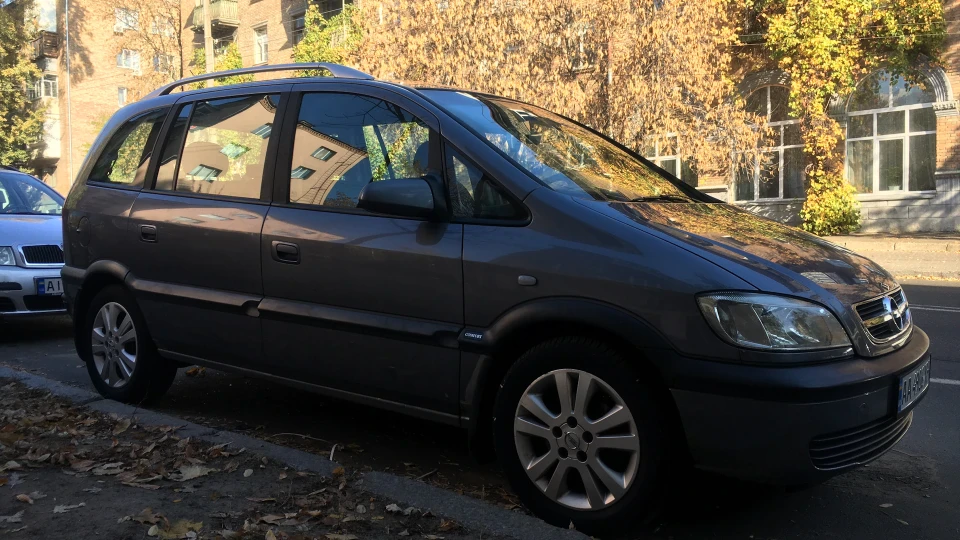 Opel Zafira 2