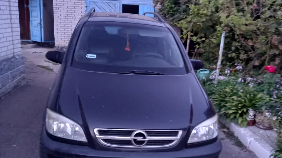 Opel Zafira 1.6 метан 2