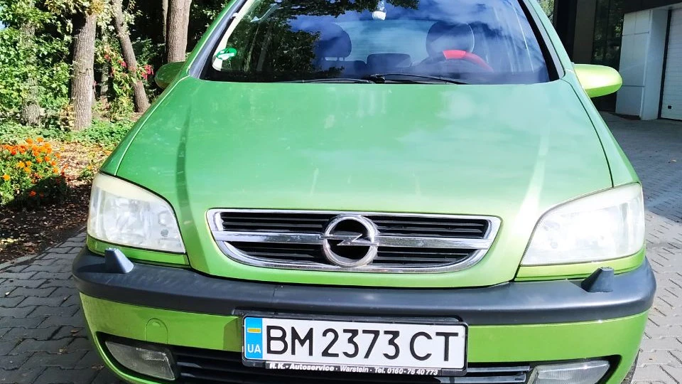 Opel Zafira 1.6 sport. 4