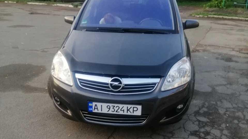 Opel Zafira 1.6 турбо 2