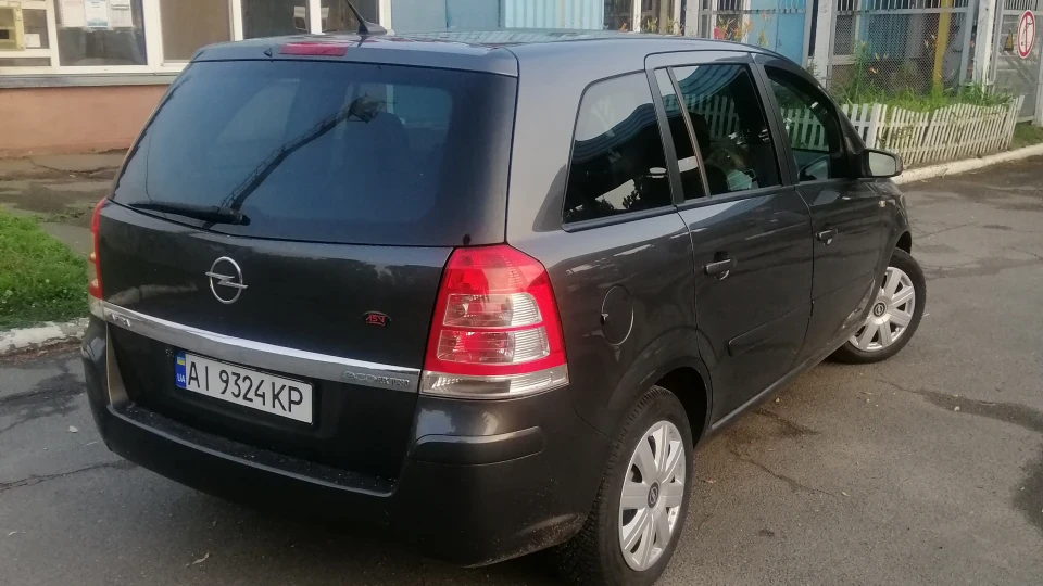 Opel Zafira 1.6 турбо 4