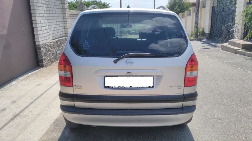 Opel Zafira 1.8 ат Elegance 3
