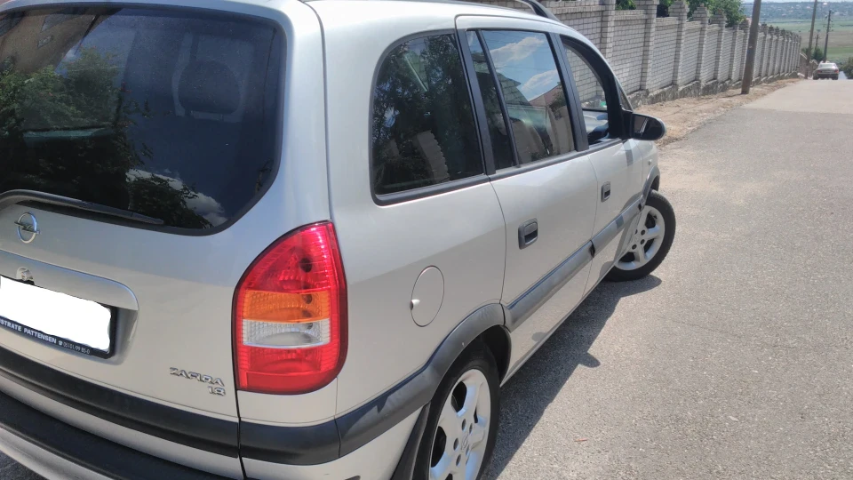 Opel Zafira 1.8 ат Elegance 4