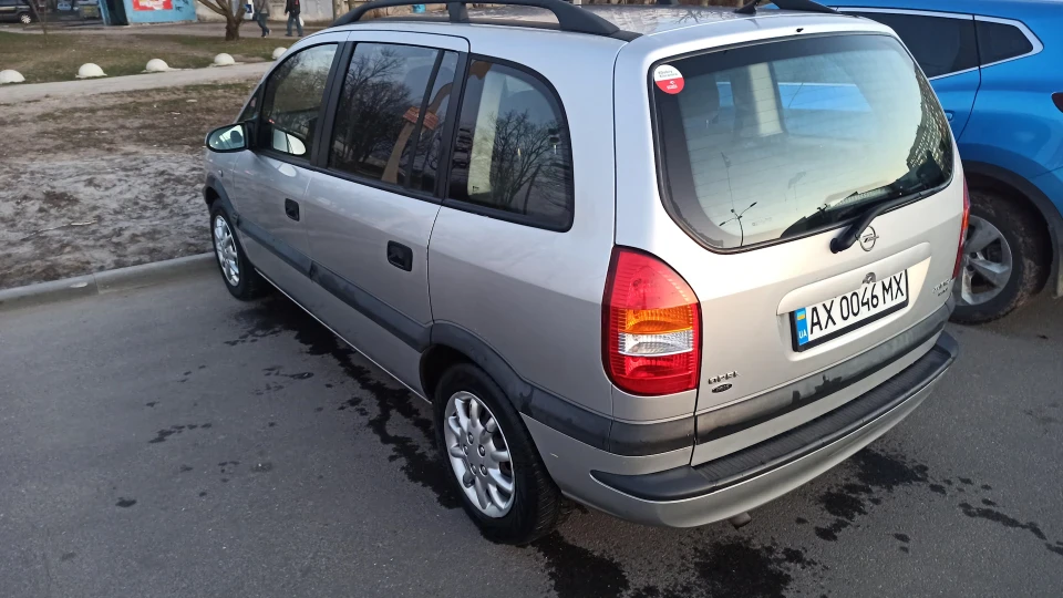 Opel Zafira 1.8 x18xe1 2