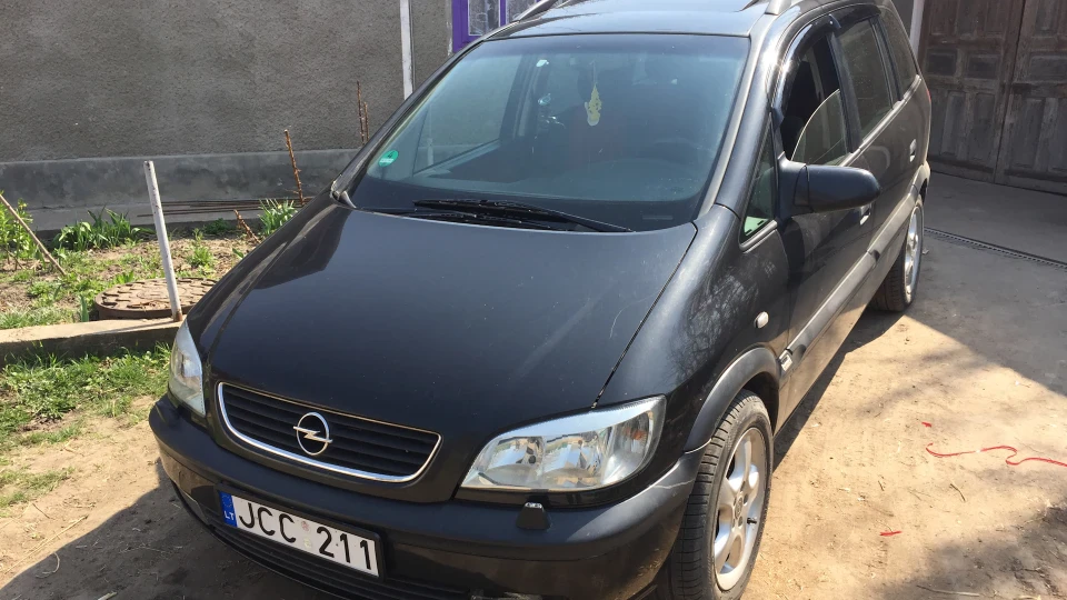 Opel Zafira 2.0 DTI 2000 Edition 2