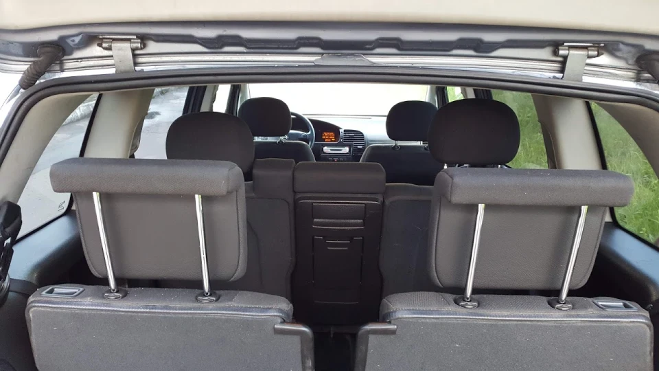 Opel Zafira 2.0 DTI AT Familyvoz 5