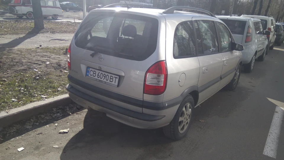 Opel Zafira 2.2 турбо 4