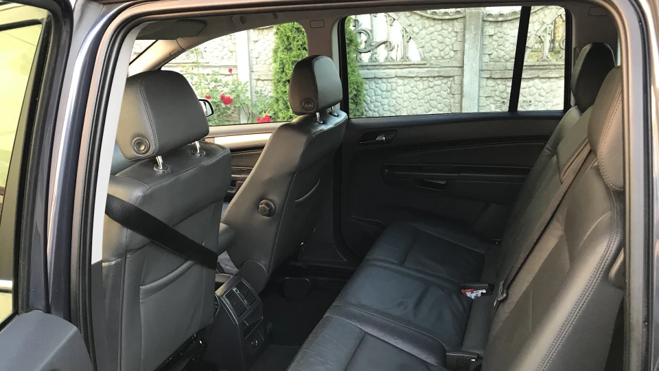 Opel Zafira Turbo 1.9 Cdti 2