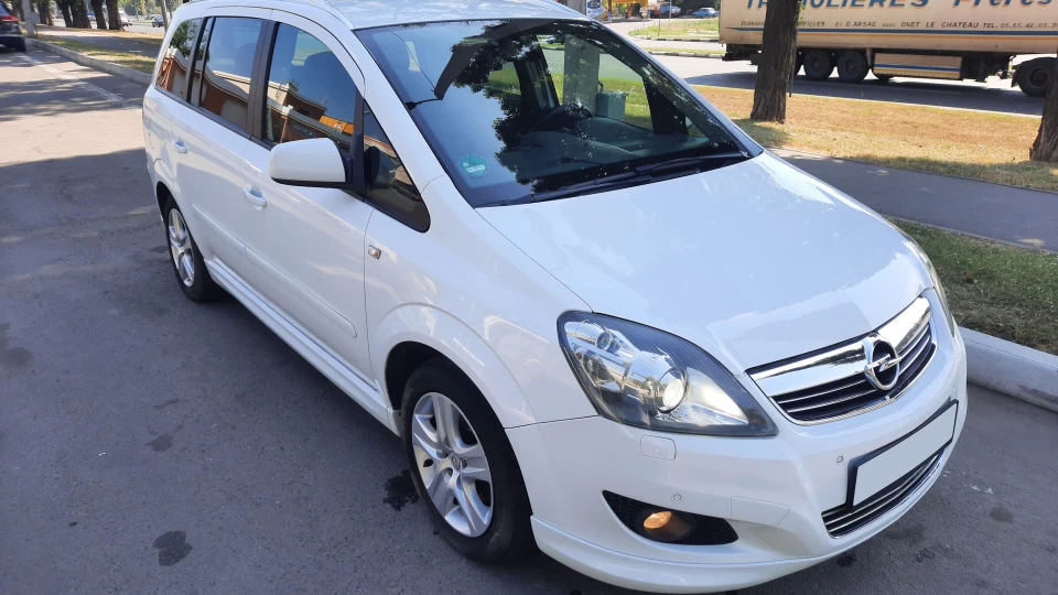 Opel Zafira В OPC-Line обважування