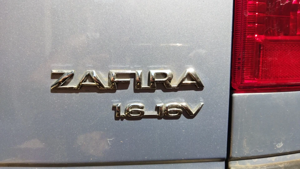 Opel Zafira Z 16XE 1.6 Comfort