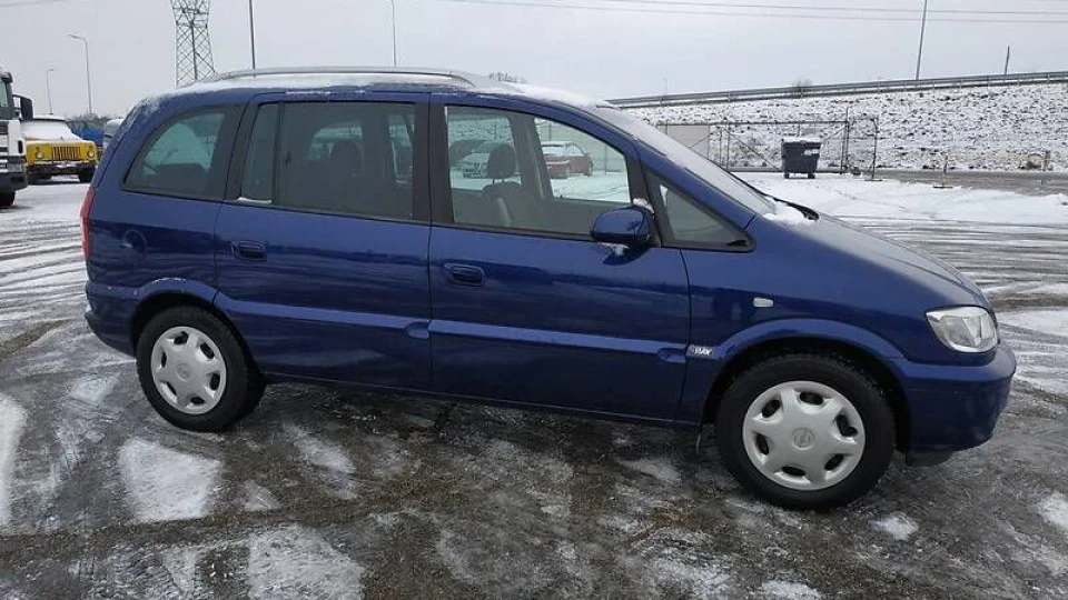 Opel Zafira Z18XE