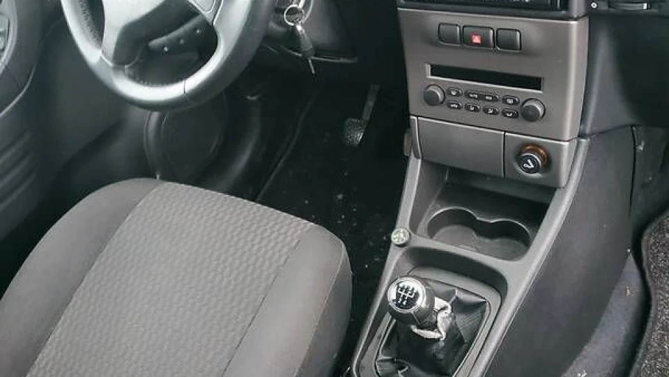 Opel Zafira Z18XE 3