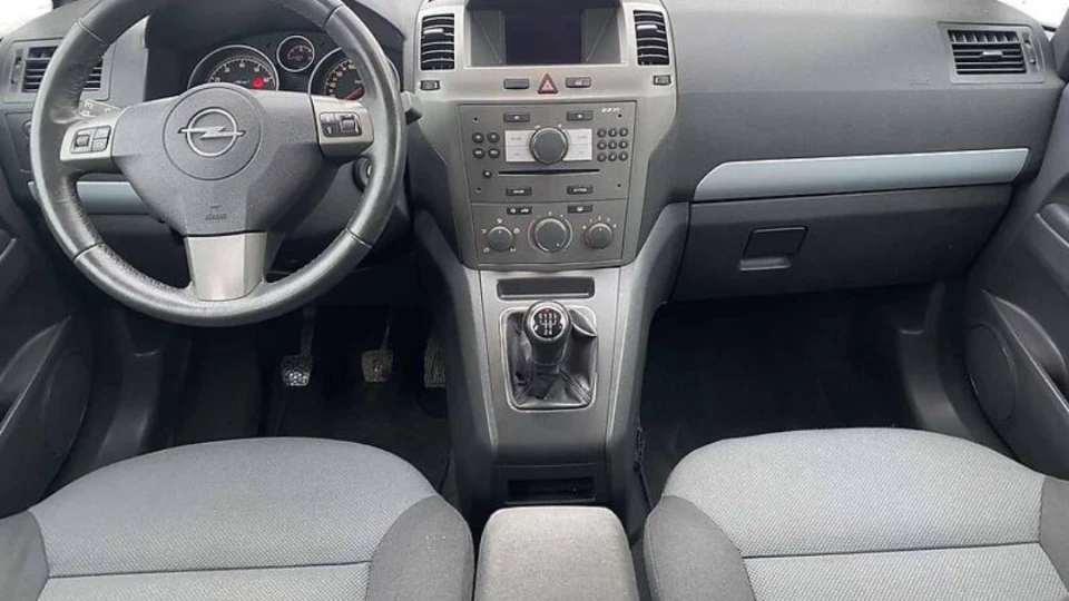 Opel Zafira Z1.8XER Black Lightning 3