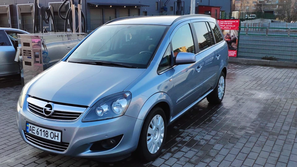 Opel Zafira Zafira b 1.6 turbo/CNG