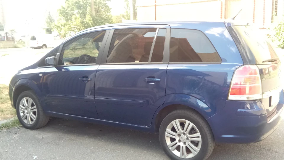 Opel Zafira ZAFIRRRKA 1,8 (140 кобил) 2