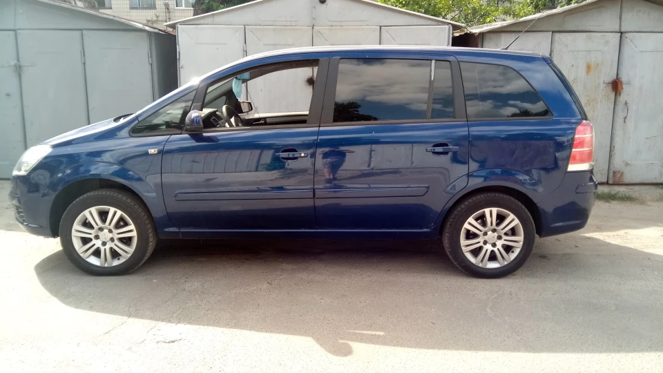 Opel Zafira ZAFIRRRKA 1,8 (140 кобил) 3