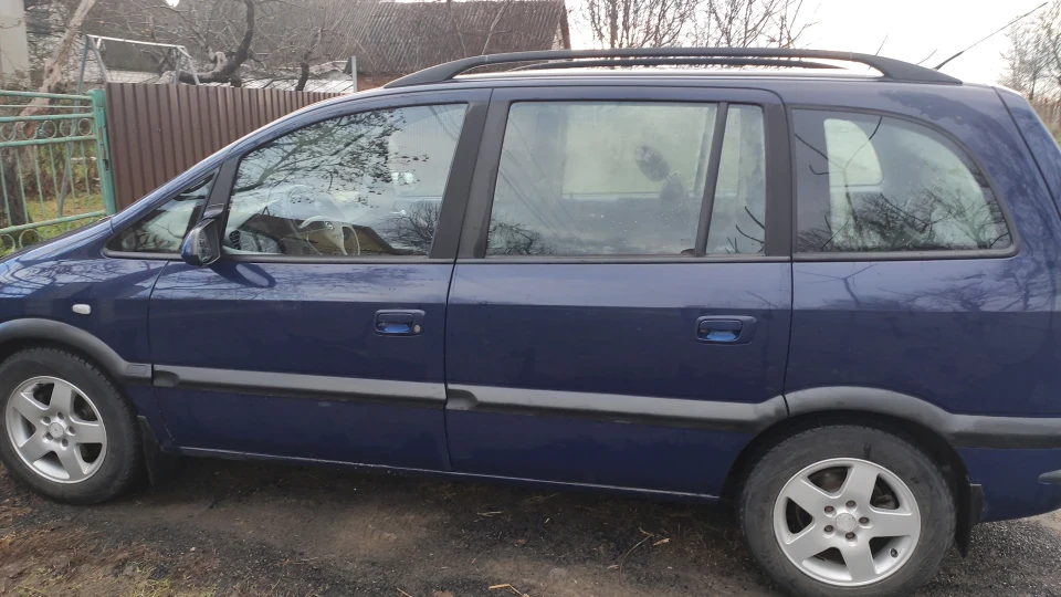 Opel Zafira ЗеФірка 3