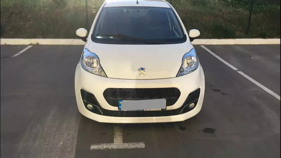 Peugeot 107 bro 1.0МТ
