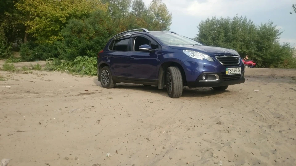 Peugeot 2008 Двигун 1.2, робот 2