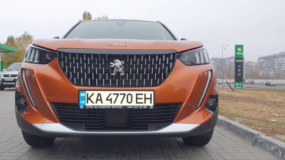 Peugeot 2008 Французька ЖТ