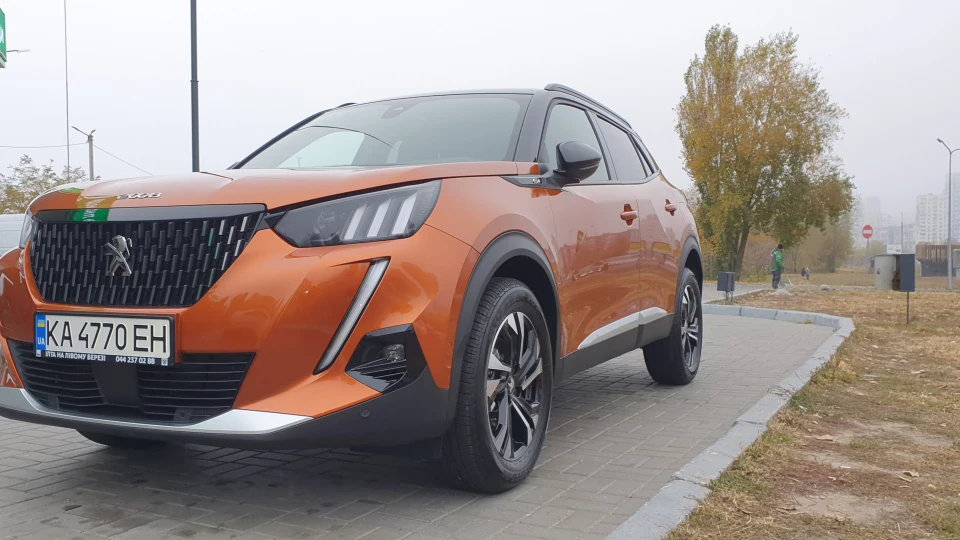 Peugeot 2008 Французька ЖТ 2