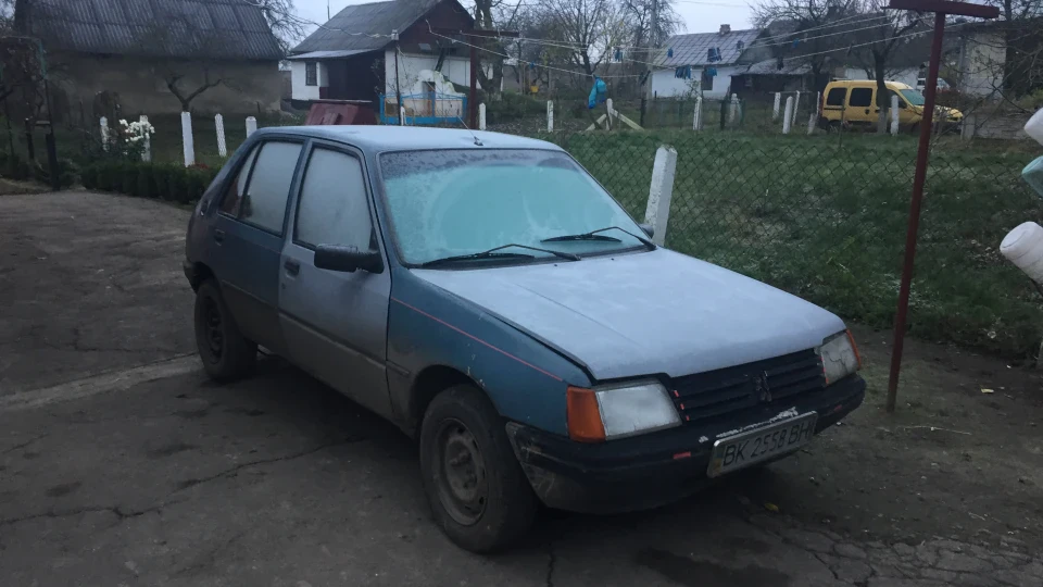Peugeot 205 4