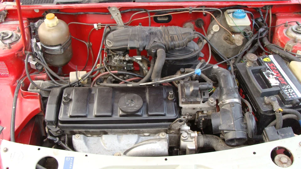 Peugeot 205 2