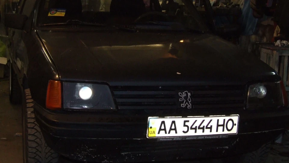 Peugeot 205 1.4XS LOKI 3