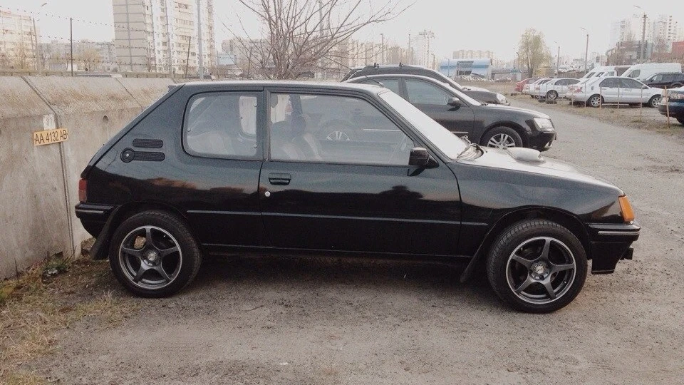 Peugeot 205 Bandit 3