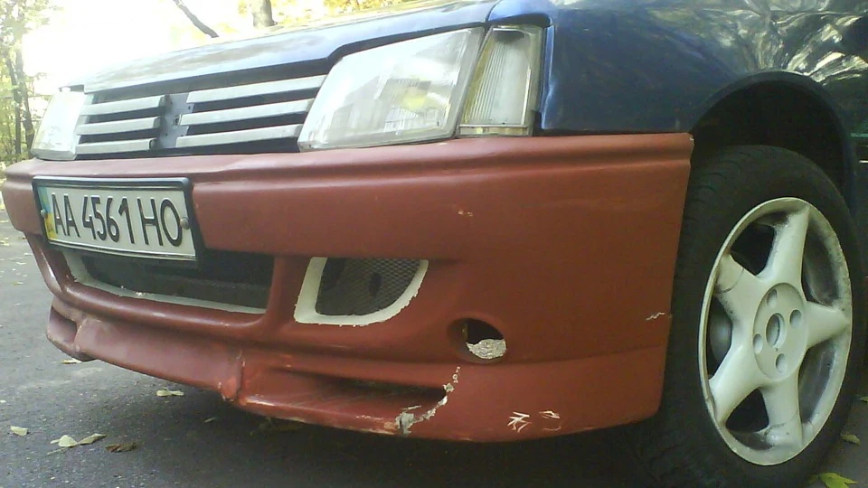 Peugeot 205 Буде Рейв) 4