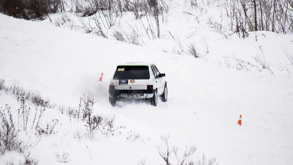 Peugeot 205 don't play with my toys 3
