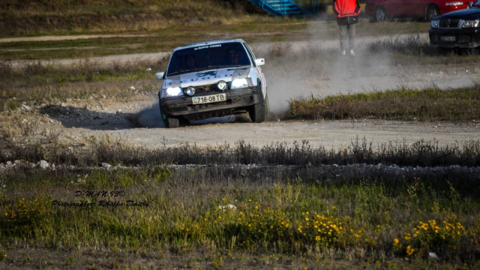 Peugeot 205 don't play with my toys 4