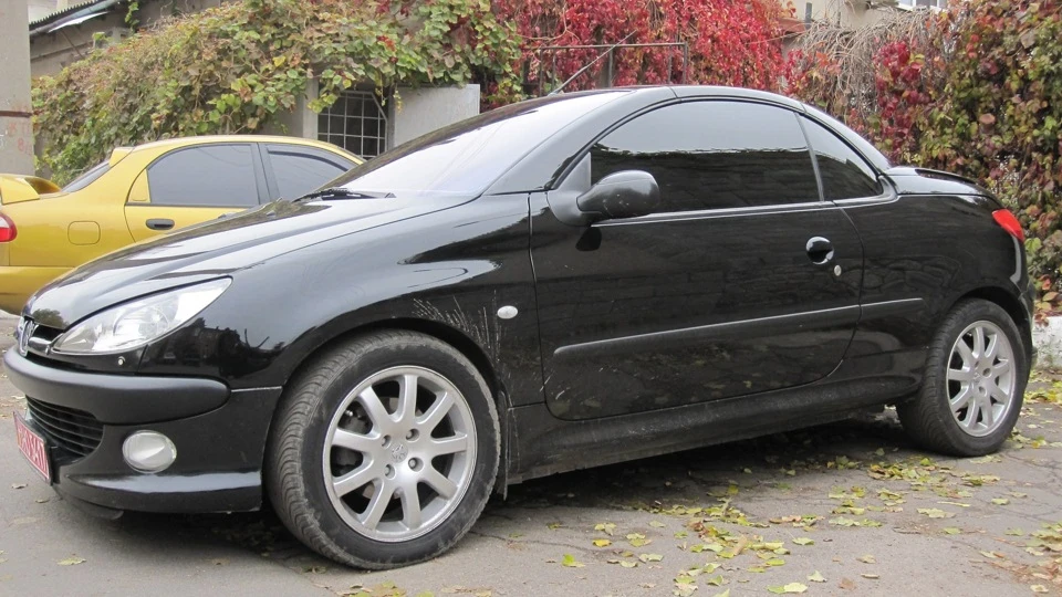 Peugeot 206 CC ЛЕВ БЕЗ ДАХУ