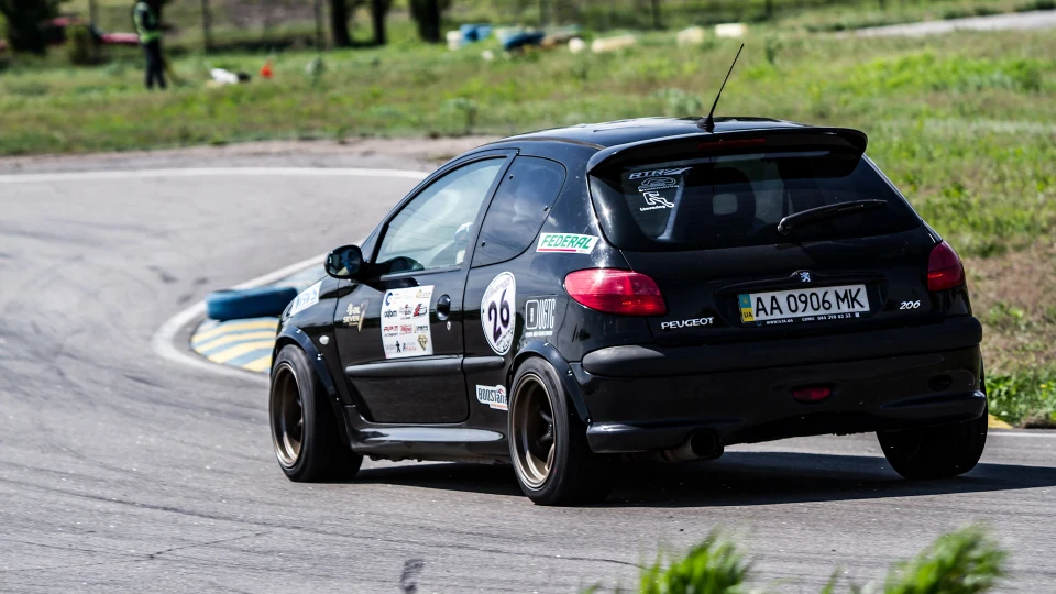 Peugeot 206 GTI #yobaracing 3
