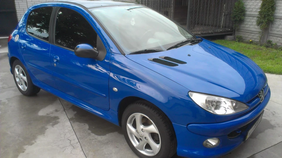 Peugeot 206