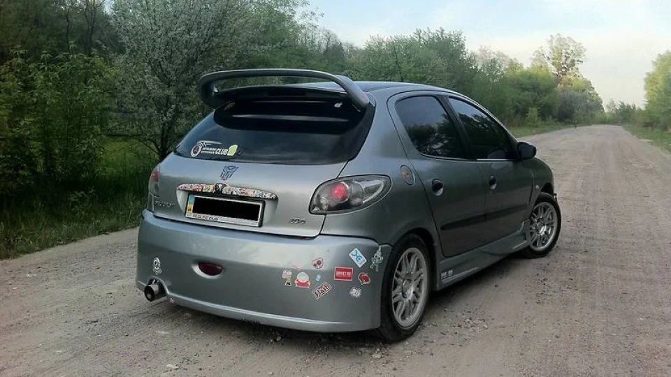 Peugeot 206